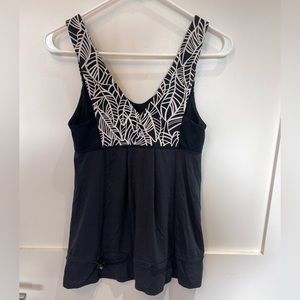Lululemon Tank Top, Size 6